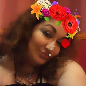 Meet your Posher, Gabriela